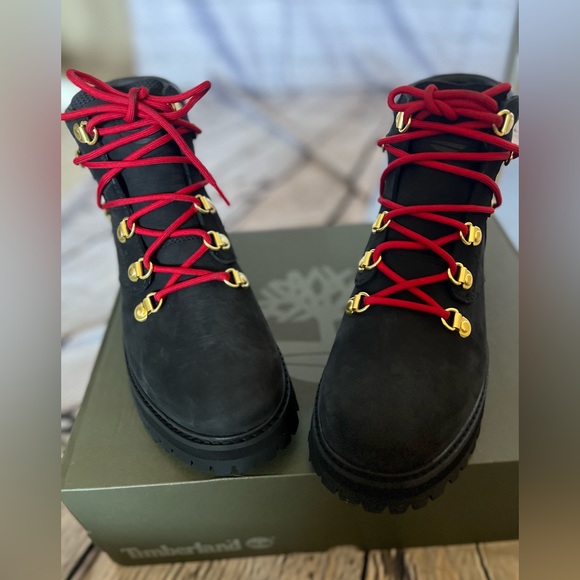 TIMBERLAND LTD HERITAGE VIBRAM LUX WATERPROOF BOOT - Picture 1 of 6